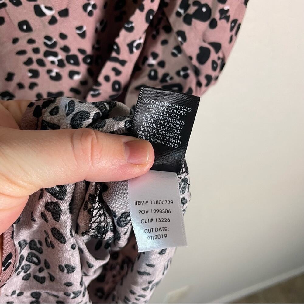 Torrid Brown Leopard Tie Neck Tank 1X NWT 11806739 - Picture 13 of 13